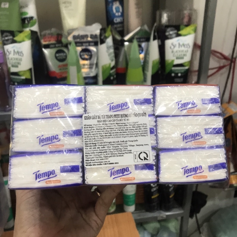 Khăn Giấy Tempo 1 Lốc 18 gói