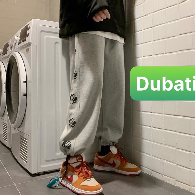 QUẦN JOGGER THỂ THAO NAM NỮ ỐNG BO HỌA TIẾT QUẢ CẦU PHONG CÁCH HOT TREND 2022- DUBATI FASHION
