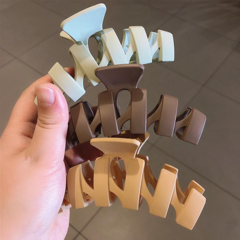 Kẹp Tóc Càng Cua SOLANO Kẹp Tóc Hàn Quốc Zig Zag Nhiều Màu Cực Xinh Cho Nữ FAH-001233