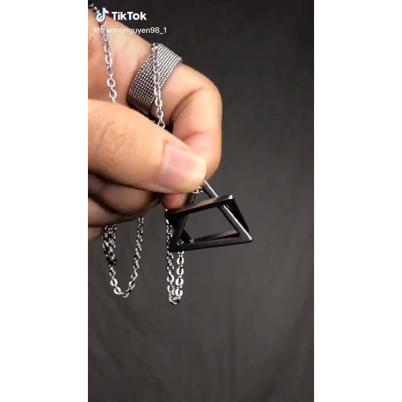 Dây Chuyền Vòng Cổ nam nữ Doe68 Titan Cao Cấp Không Gỉ Nam Nữ Mặt Tam Giác Vuông Cá Tính Cam Accessories