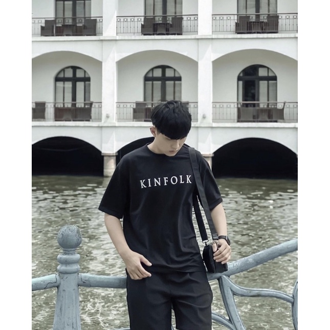 (Kèm clip) RYAN-Áo thun nam KINFOLK đen ngắn tay vải cotton cổ bo tròn thương hiệu RYAN form rộng phong cách Hàn Quốc | BigBuy360 - bigbuy360.vn