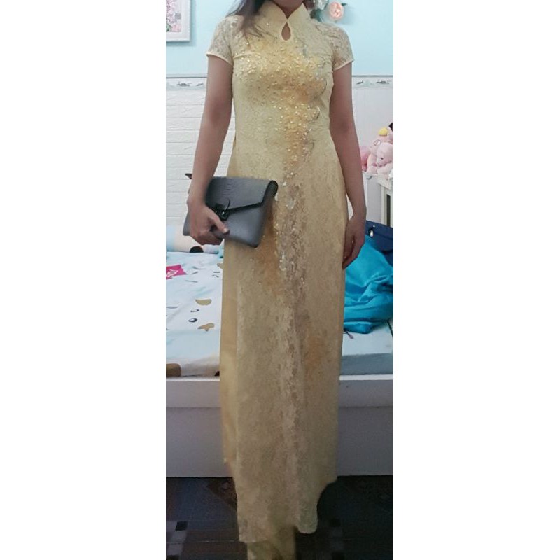 Thanh lý áo dài ren kim sa đẹp. Kèm quần phi