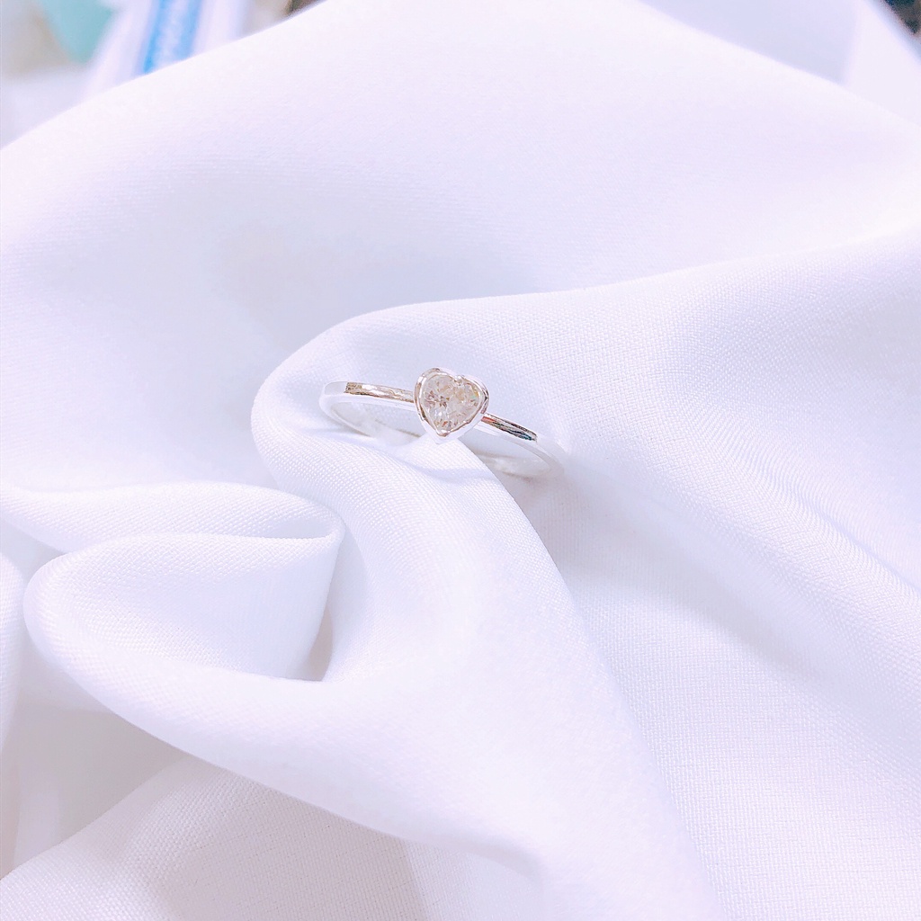 Nhẫn nữ bạc thân trơn mặt tim LINH MIU SILVER