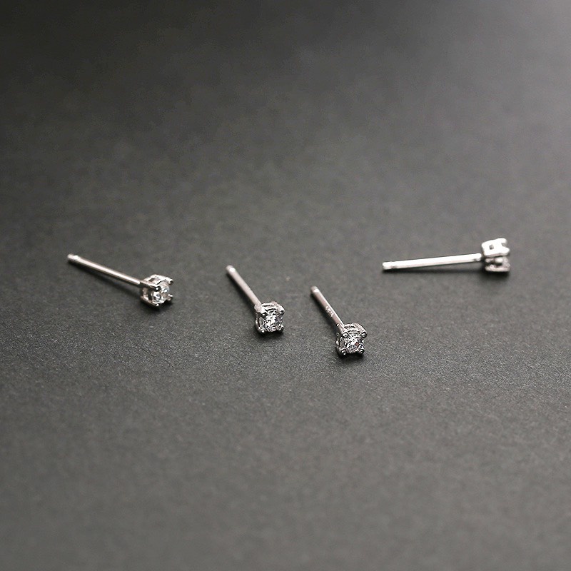 Khuyên Tai Bạc Dreamsilver Nụ Đính Đá Nhiều Size KT022