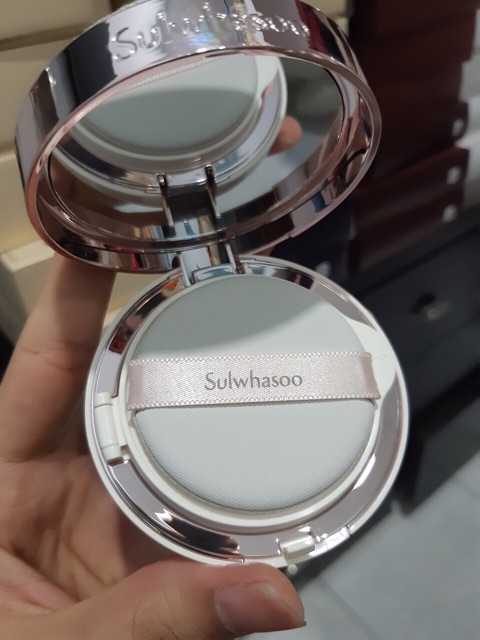 phấn nước perfecting & brighterning CUSHION EX SULWHASOO 2020