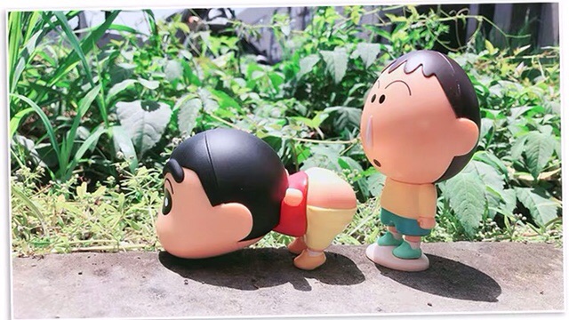 Bộ mô hình Cậu Bé Bút Chì Shin Chan