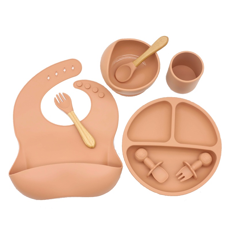 Bộ Dụng Cụ Tập Ăn 8 Món Bằng Silicone Cho Bé