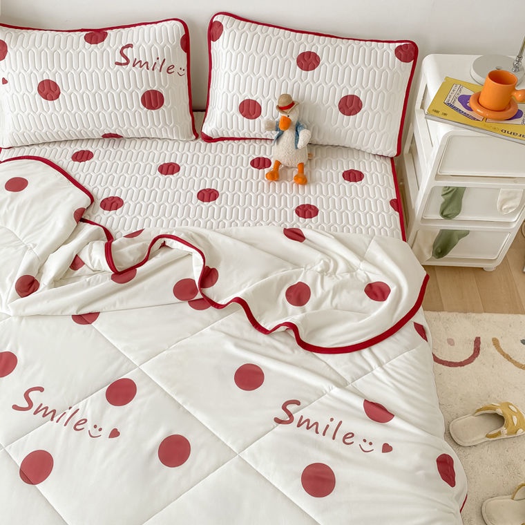 Bộ Thảm Trải Giường Bằng Cao Su Lụa Mát Có Thể Gấp Gọn Tiện Lợi