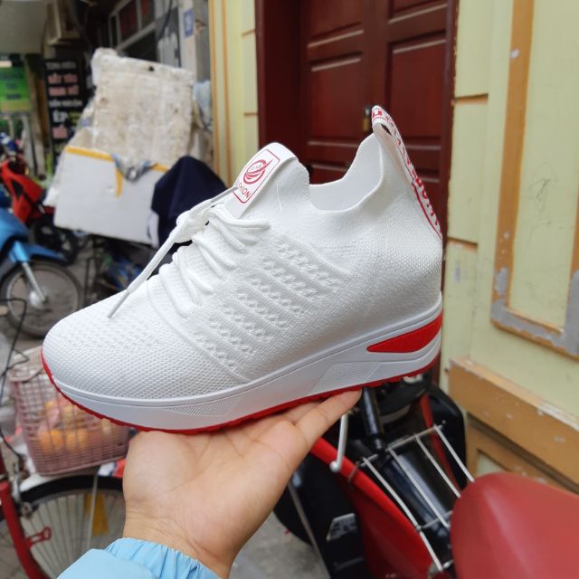 Giày thể thao độn đế cao 7-9 phân
