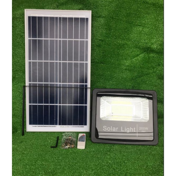 Đèn pha năng lượng mặt trời 100W,200W -Siêu sáng- BH 12 tháng 1 ĐỔI 1