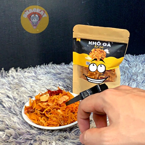 Khô Gà Cay Khô Gà Bơ Tỏi Xé Khô Gà Cay Xé Sợi Rẻ Nhất 30G - SNACKAT | BigBuy360 - bigbuy360.vn