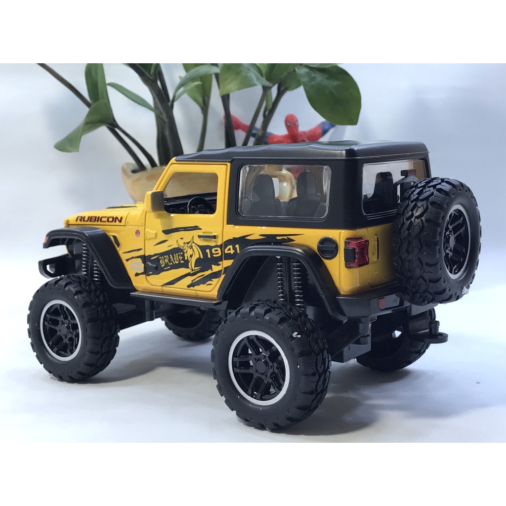 Mô hình xe ô tô Jeep Wrangler Rubicon 2 cửa tỷ lệ 1:20