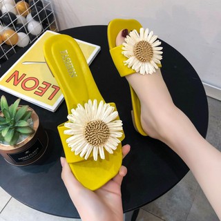 Dép hoa cúc mẫu mới 2021