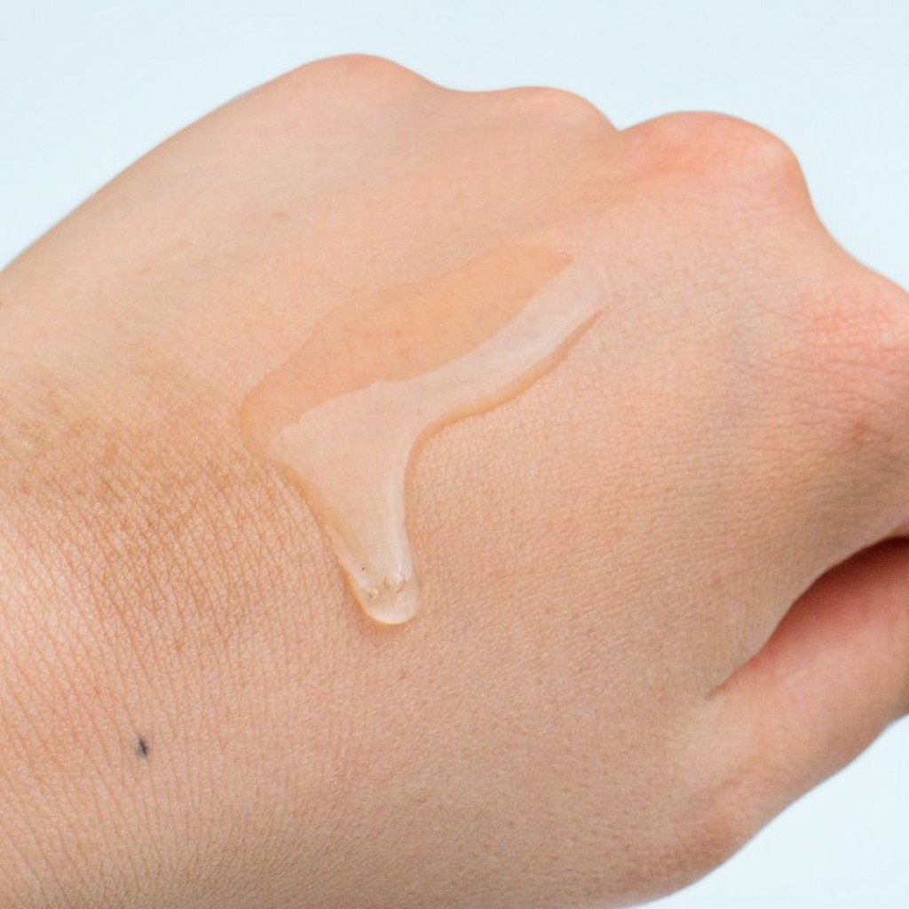 Nước Cân Bằng Da Rovectin Skin Essentials Activating Treatment Lotion, Clean Lotus Water Calming Toner