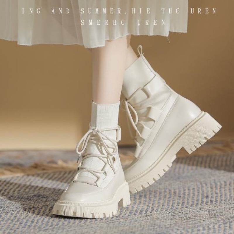 Giày Boot cổ thun màu trắng