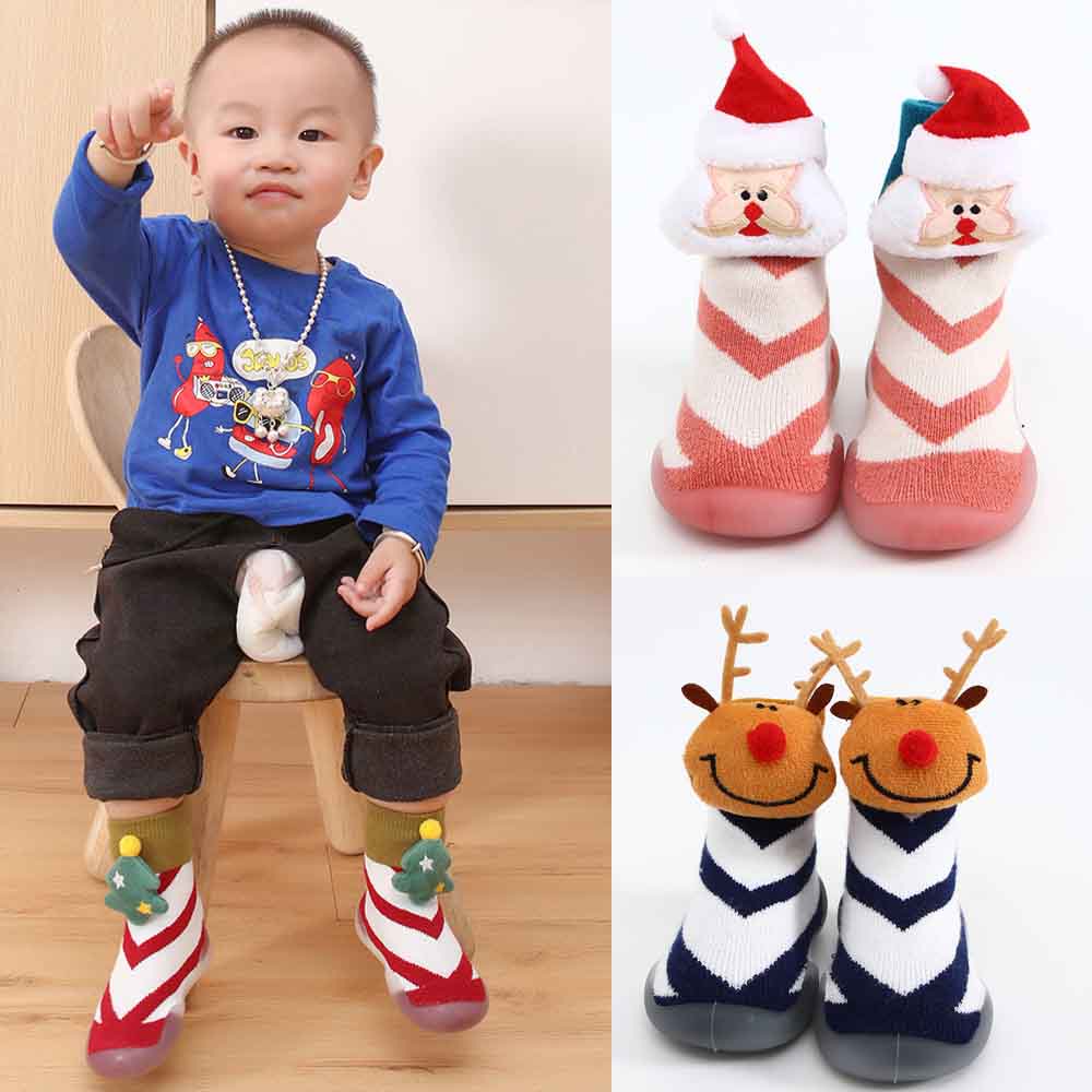 Giày vớ giữ ấm thời trang đáng yêu cho các bé 4 tuổi