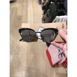 Mắt mèo Rubi