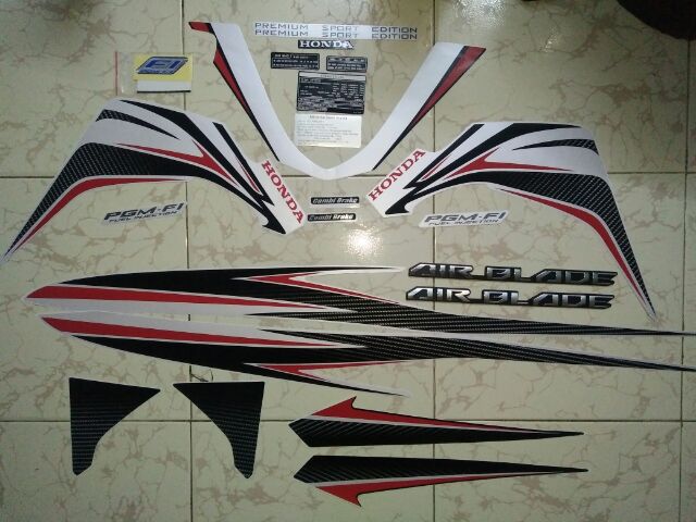 Trọn bộ tem Airblade 2012 màu trắng đỏ đen