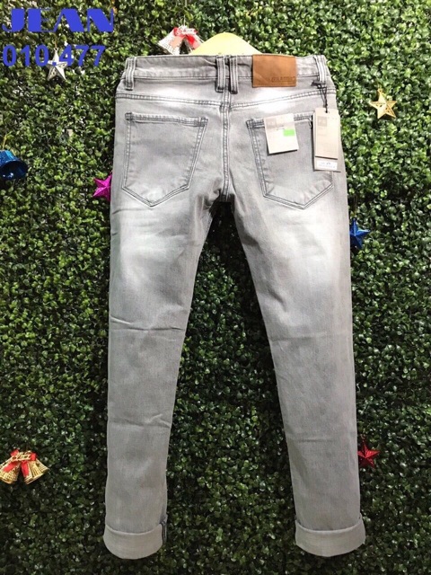 Quần jeans dài Pull