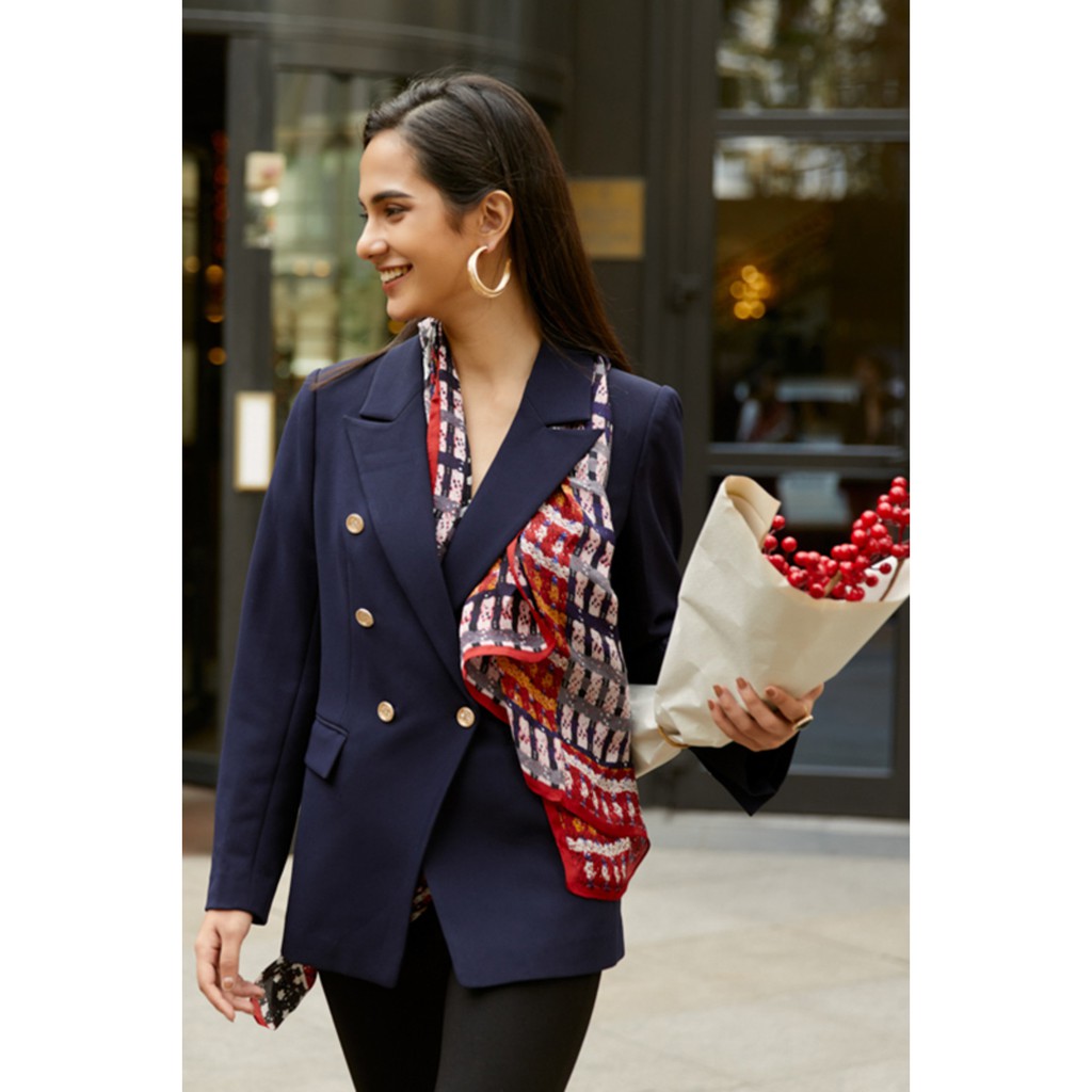 [NHẬP WABRTL5 GIẢM 10% TỐI ĐA 50K ĐH 250K ]Áo Vest nữ cổ 2 ve nhọn IVY moda MS 67M6118