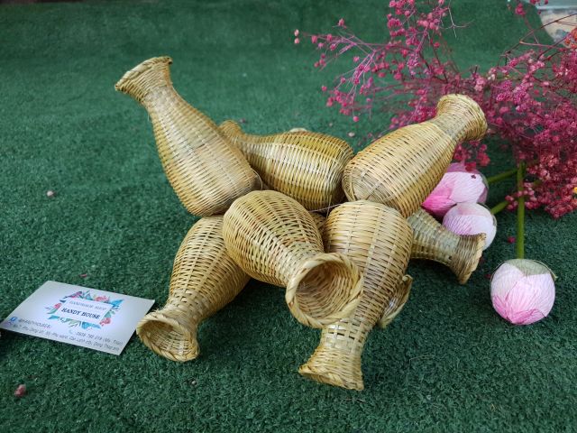 Chậu hoa bằng tre đan mini cao 12cm siêu cưng