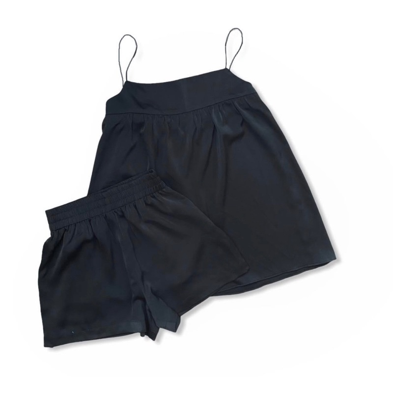 Set đồ bộ⚡️ Set áo hai dây quần short đùi 3 màu trắng, đen, sọc vằn freesize NPSET004
