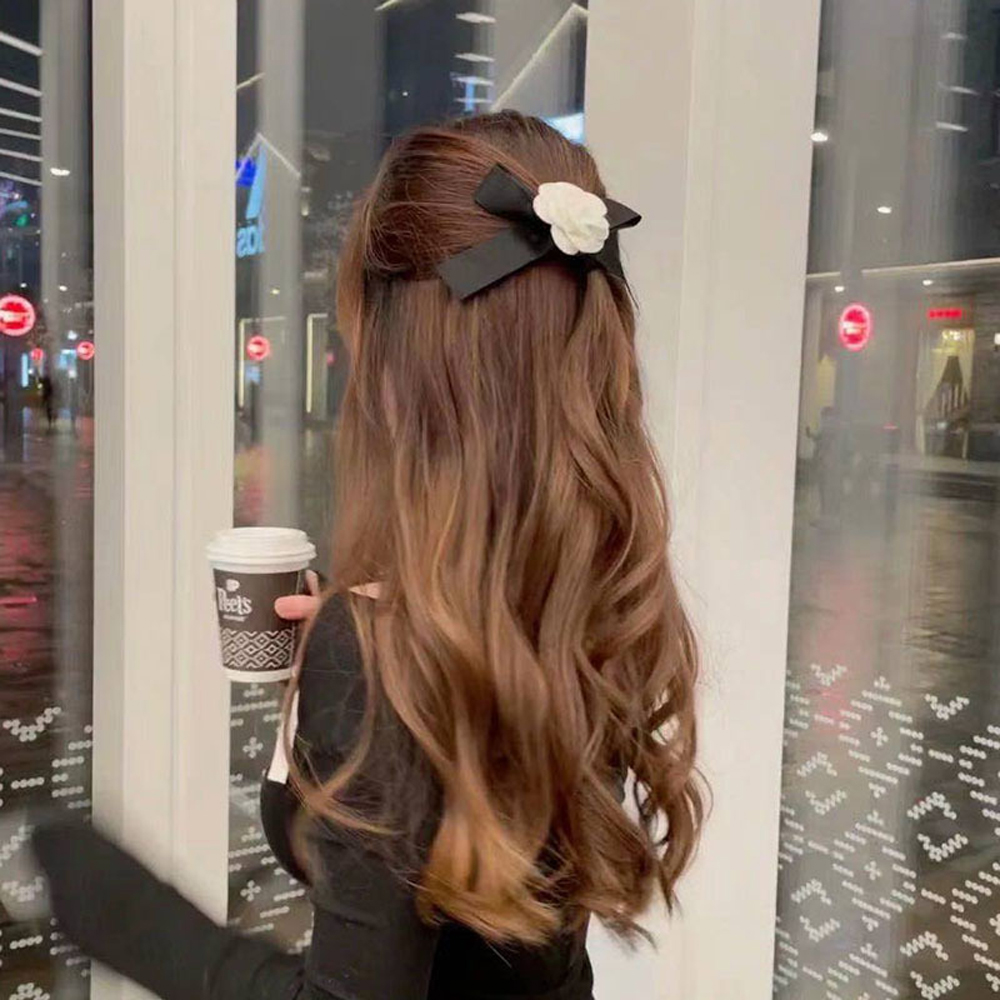 Kẹp tóc phối hoa thời trang retro xinh xắn cho nữ