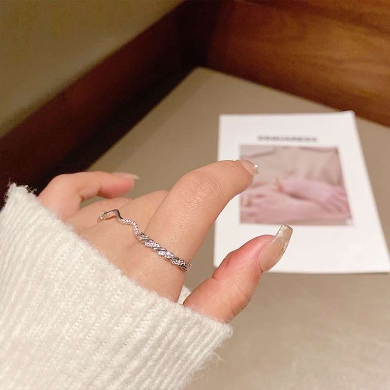 Nhẫn Đeo Tay Kim Cương Màu Đen Phong Cách Hàn Quốc Sang Trọng Cho Nữ