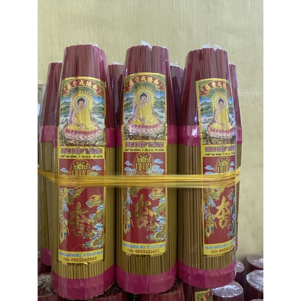Nhang Thường Không Mùi 4 Tấc Bó 700 Cây