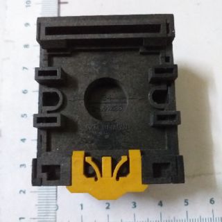 Chân đế relay thời gian timer OMRON PF113A 11 chân tròn