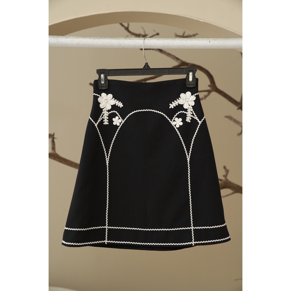 Chân váy Jaky Shirt thêu hoa thủ công [CV06-0122]
