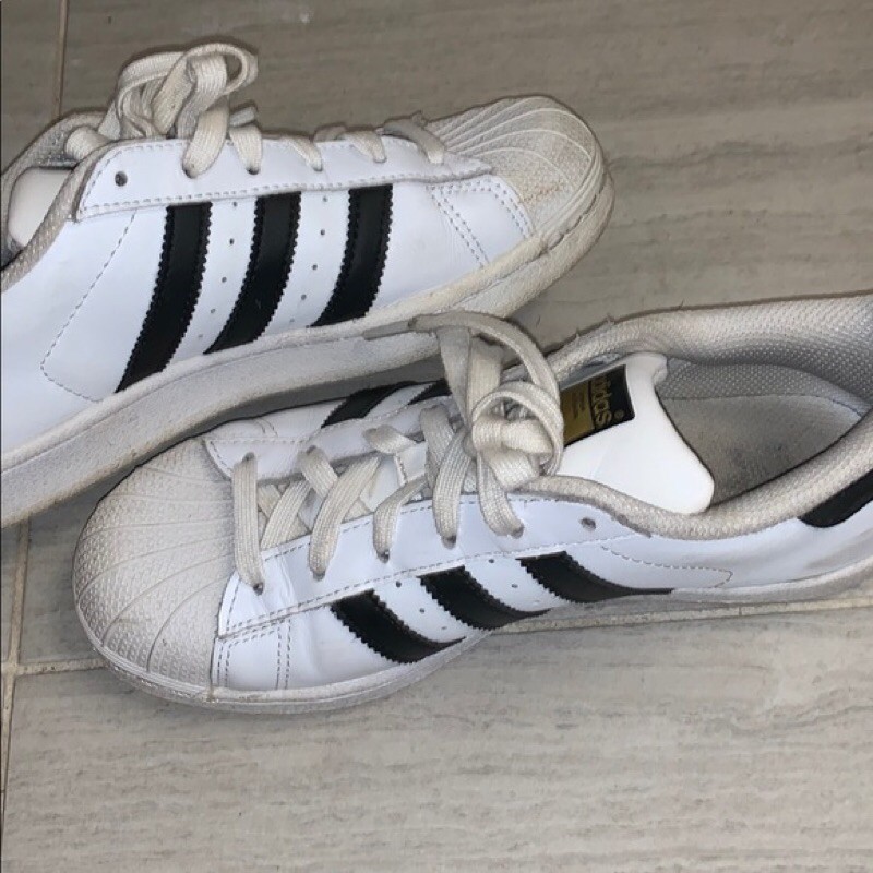 [Chưa clean] [REAL] [Size 37] Adidas Superstar 2hands-Cond ổn