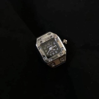 Nhẫn đồng hồ