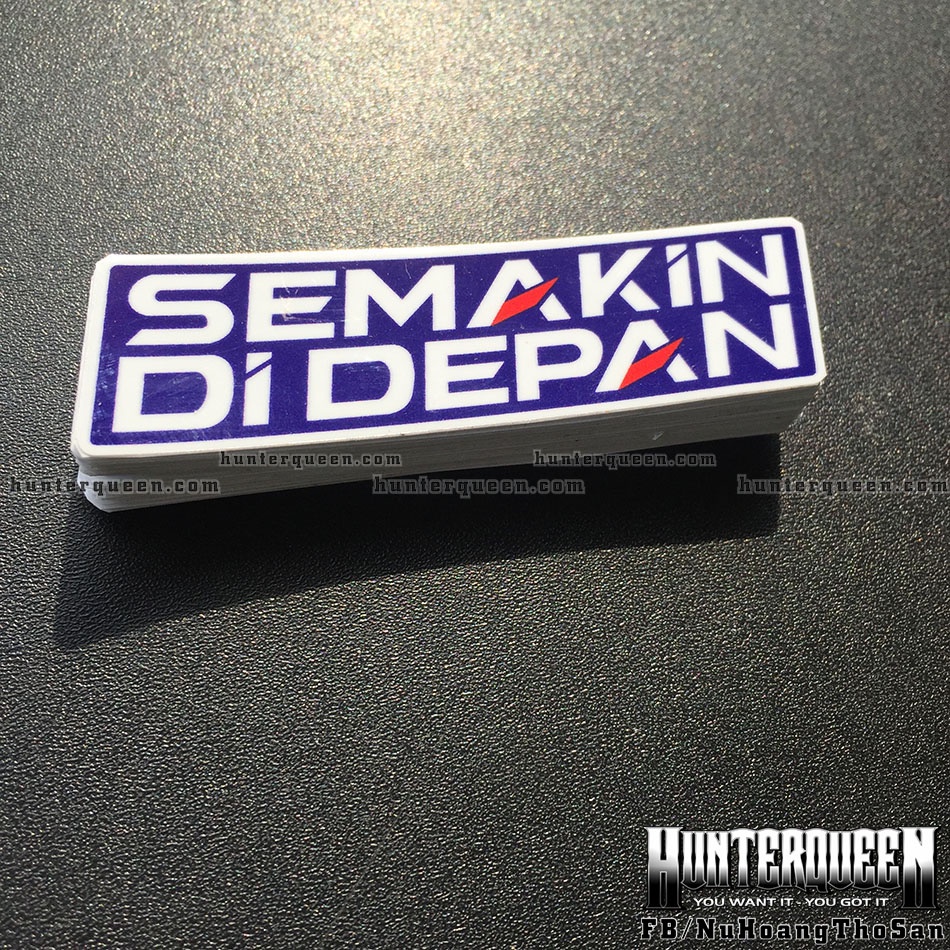 Cặp tem Semakin Di depan [8.4x2.2cm]. Decal sticker logo dán xe cao cấp chống nước