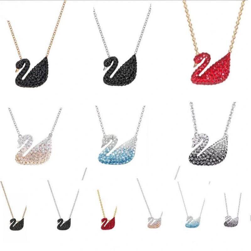 Vòng cổ SWAROVSKI Mặt Thiên Nga Đen Trắng Đính Đá Pha Lê
