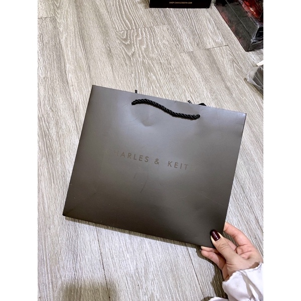 Túi giấy đựng Túi Xách CNNKK và PRro
