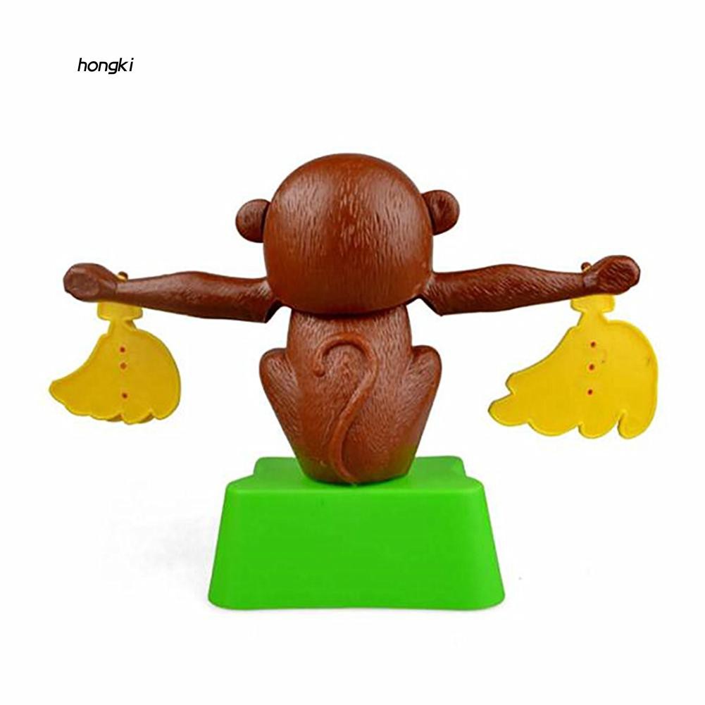 Bộ đồ chơi cân bằng hình chú khỉ cầm chuối cho bé quan sát tư duy