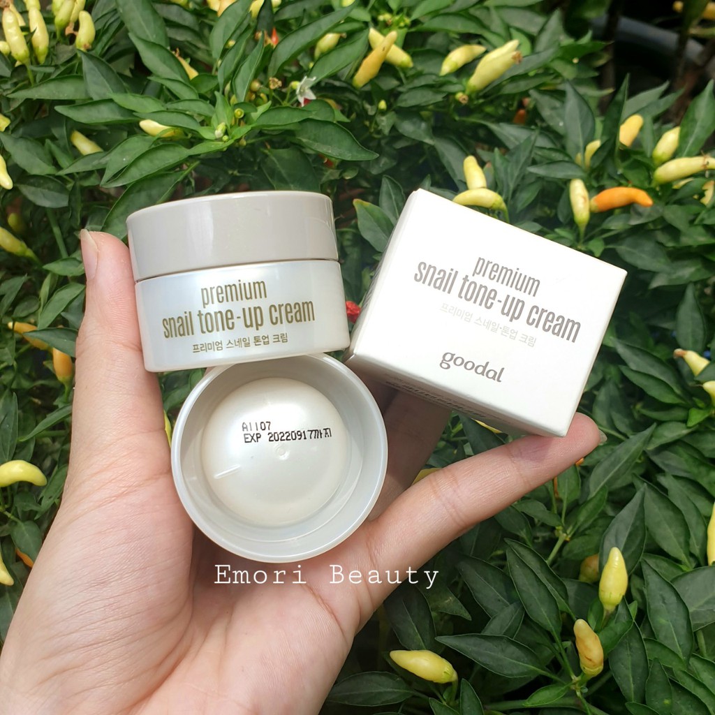 Tuýp Mini_Kem ốc sên Goodal Premium Snail Tone Up Cream 10ML