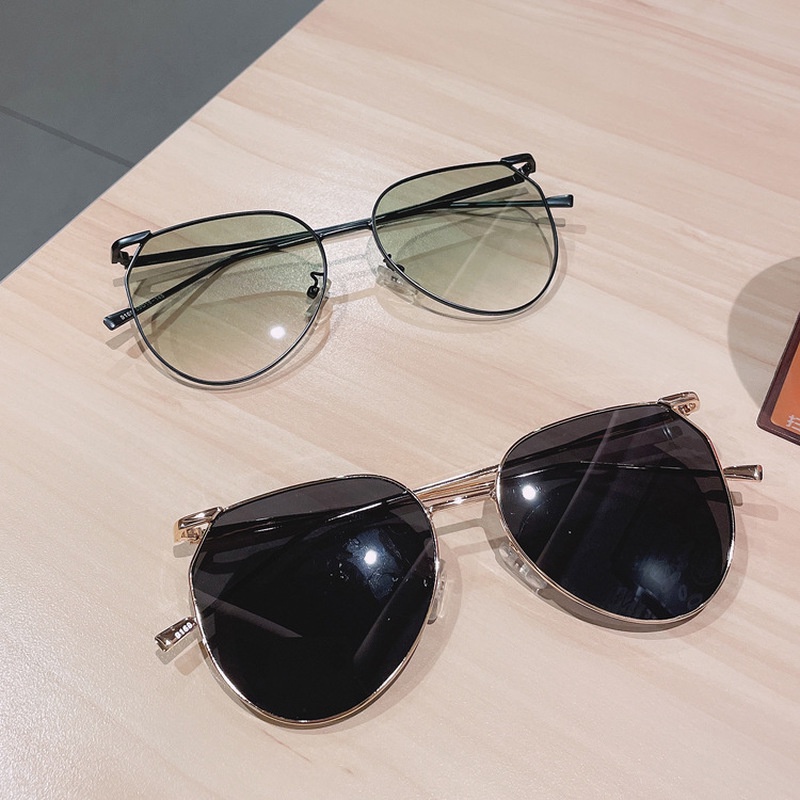 Kính Mát Chống Tia UV Màu Gradient Phong Cách Retro Thời Trang Hàn Quốc Cho Nữ