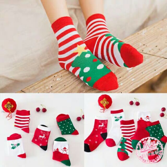 Lố 10 đôi tất xinh xắn cho bé dịp NOEL