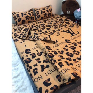 Bộ 5 món vỏ chăn ga gối mẫu Báo Thương Hiệu cotton poly | Set drap bo chun, 3 vỏ gối kiểu Hàn Quốc, chăn mỏng không ruột