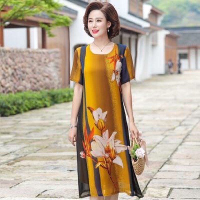 Đầm voan nữ trung niên cao cấp kiểu dáng in nền hoa sang trọng QCNP1887
