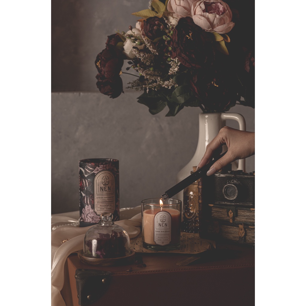 Nến Thơm NEN Vintage Spring Blossom - Hương Hoa Mùa Xuân Cổ Điển 210g (HS2-TI)