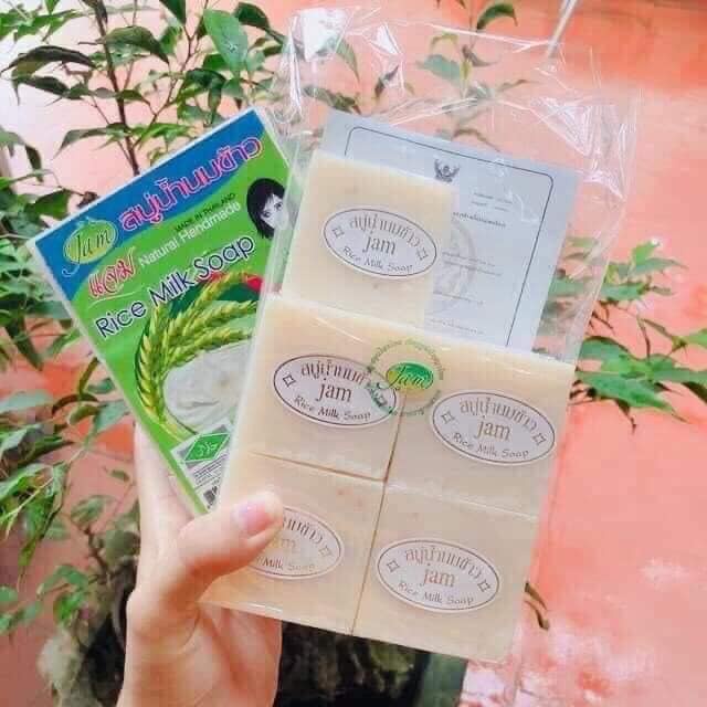 LỐ 12 CỤC SOAP CÁM GẠO DƯỠNG TRẮNG CHO MẶT VÀ BODY