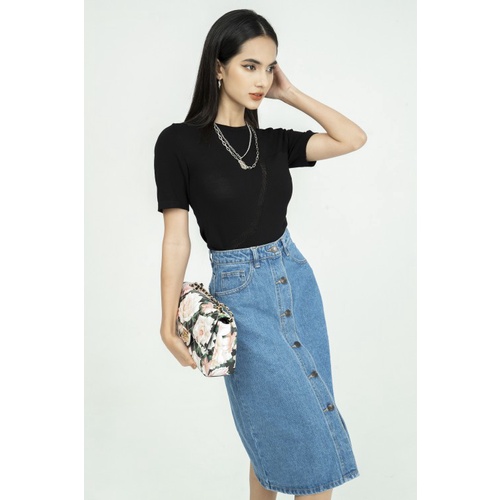 Áo len hoạ tiết ren ngực SIXDO