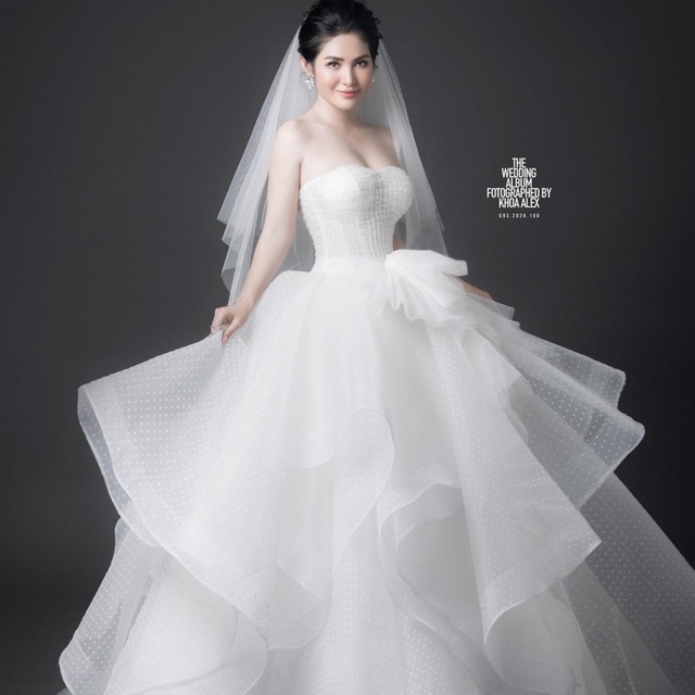 Váy cưới cao cấp màu trắng