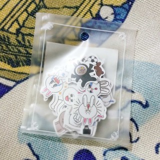 Set sticker gấu Brown và thỏ  37 tấm mini