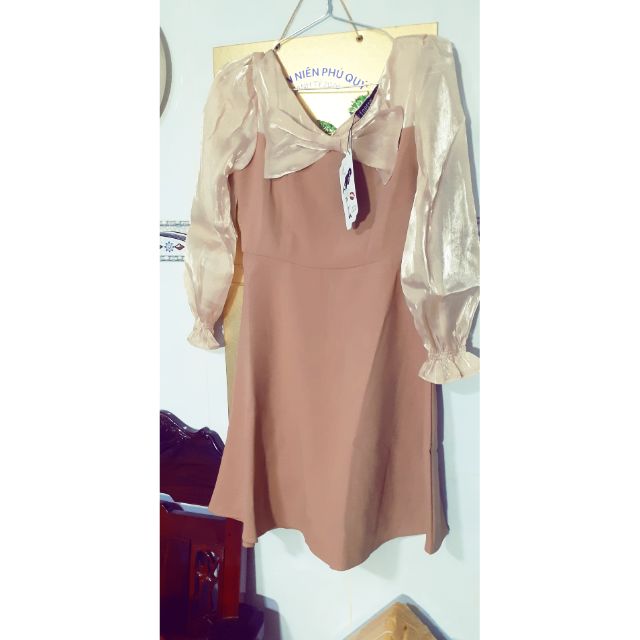 Váy thiết kế đẹp