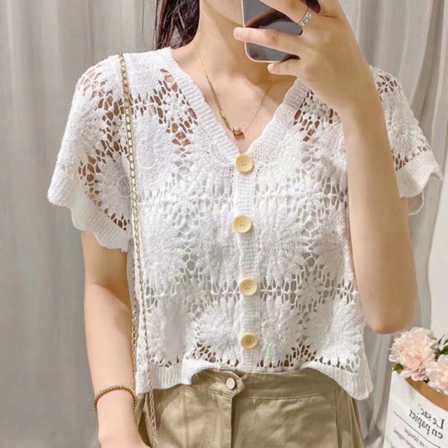 Áo len hoa cúc croptop xinh iu