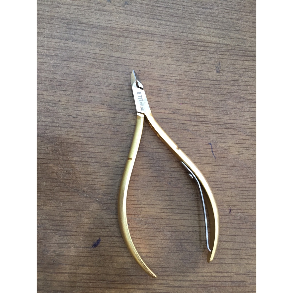 Kềm cắt da Kềm Nghĩa giá sỉ D-777 chính hãng